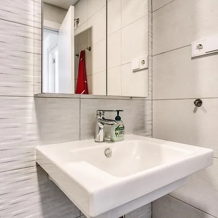 Camporrosso Village بيت للعطل فينيسترات