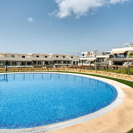 Camporrosso Village * فينيسترات